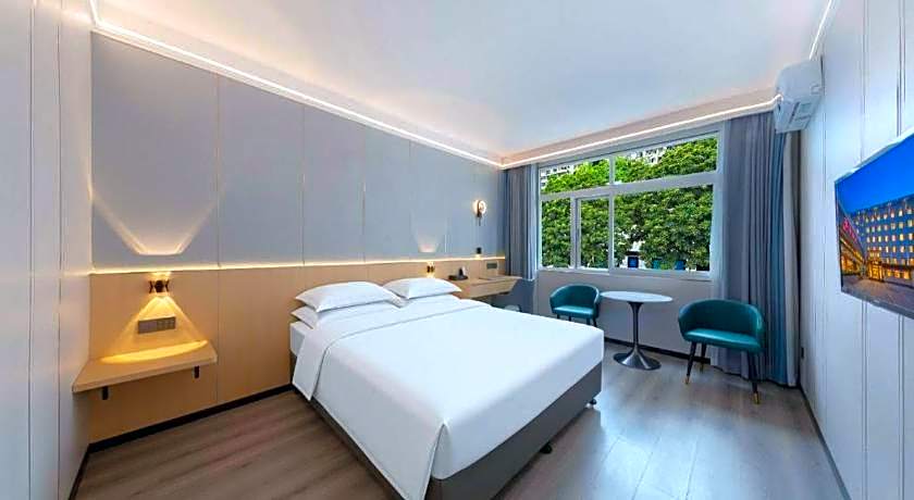 Zhenxing Hotel