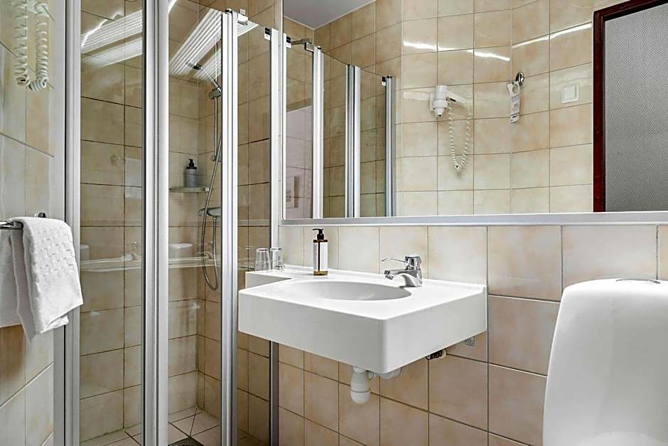 Best Western Ta Inn Hotel