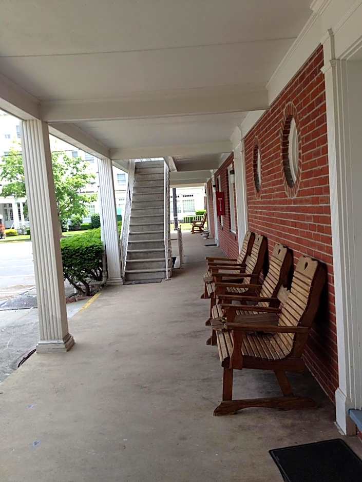 Motel Town House