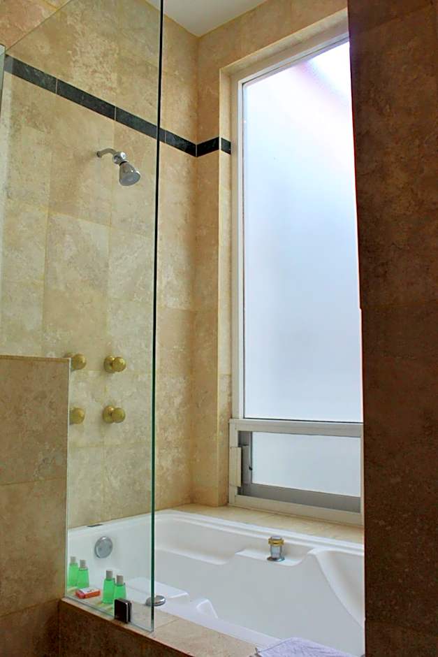 Casa Toscana Bed & Breakfast