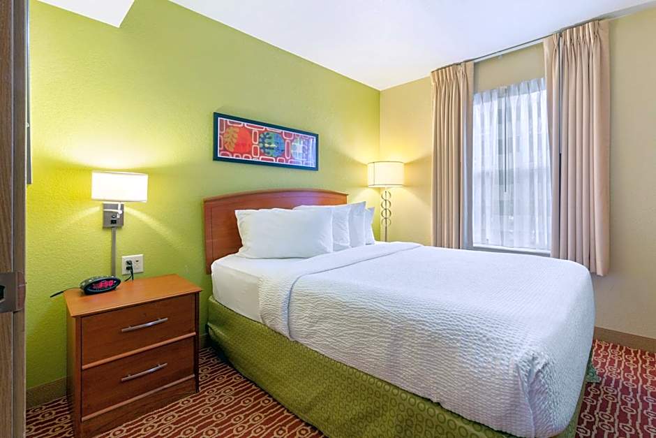 Extended Stay America Suites - Norfolk - Virginia Beach