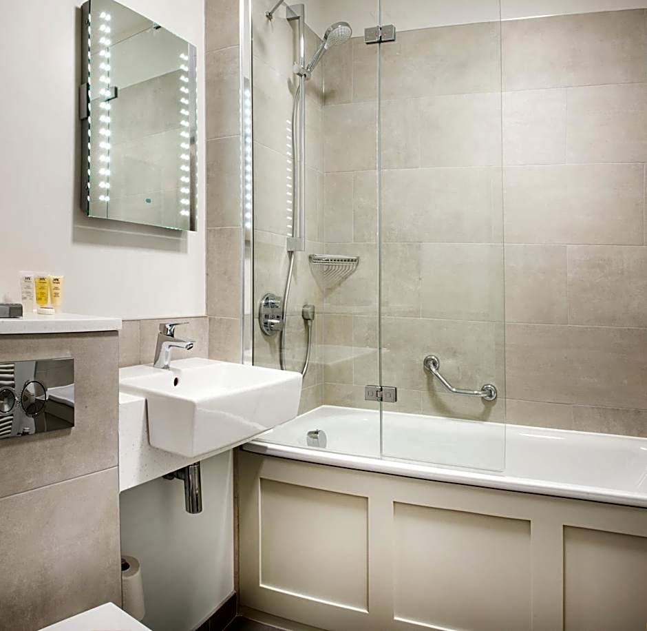 De Vere Beaumont Estate