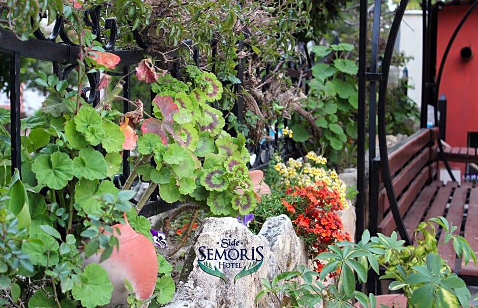 Semoris Hotel