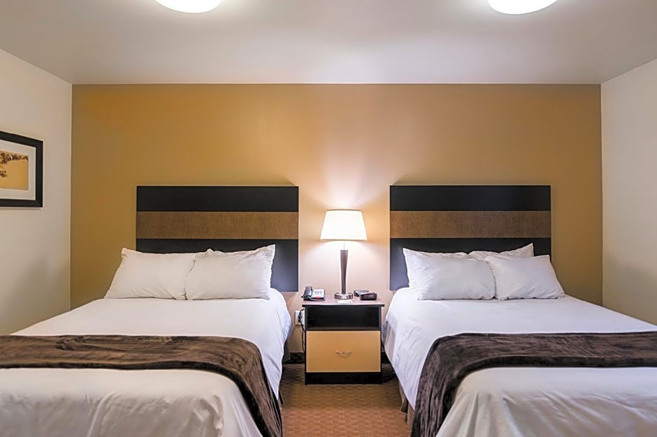 Photo 1 of 1 of 2 Double Beds with Extra Bed