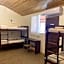 TamaHostel & Glamping