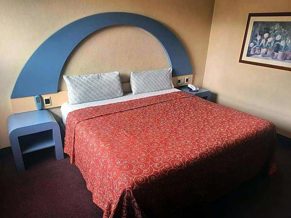 Hotel Pal
