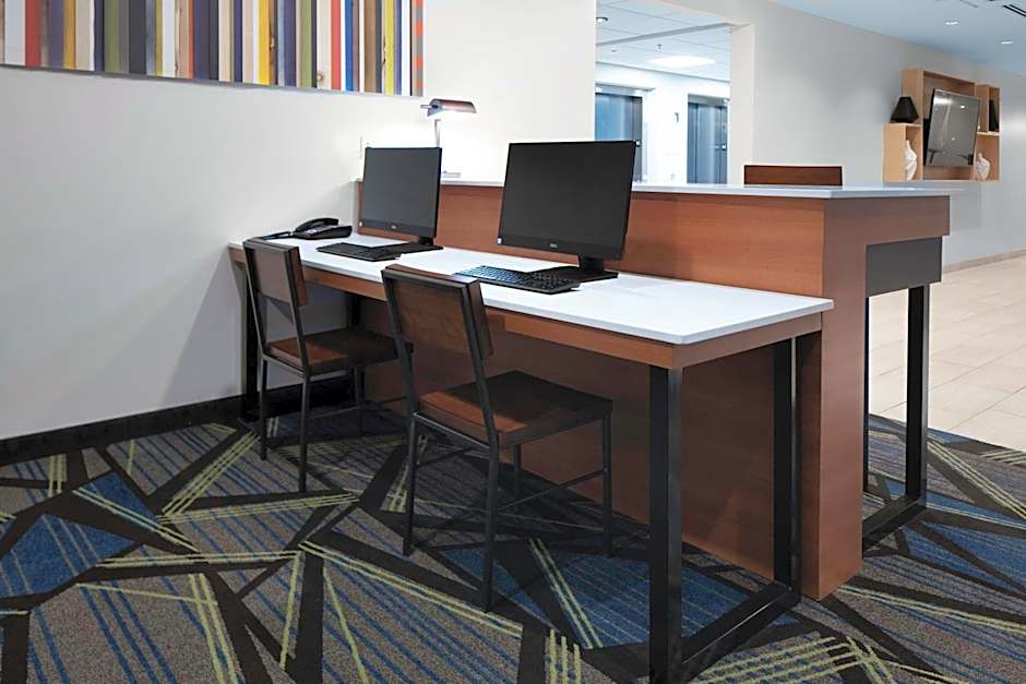 Holiday Inn Express and Suites Griffin By IHG