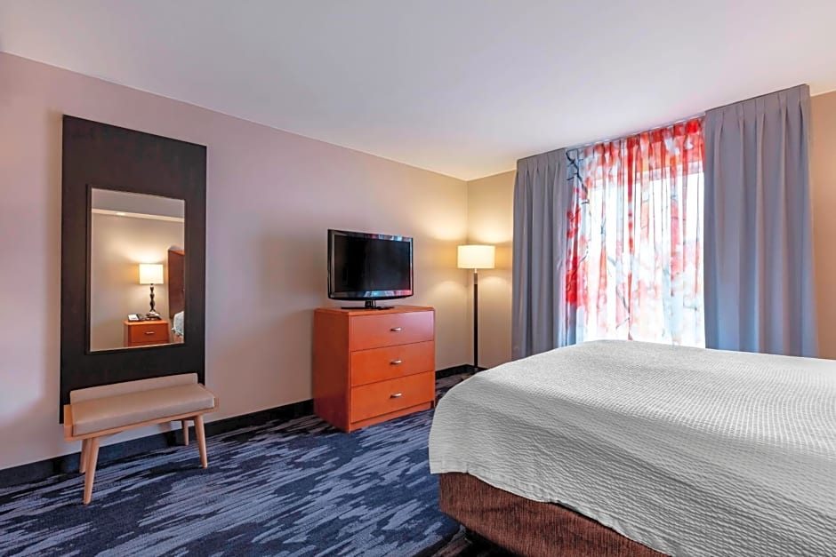 Fairfield Inn & Suites Columbus