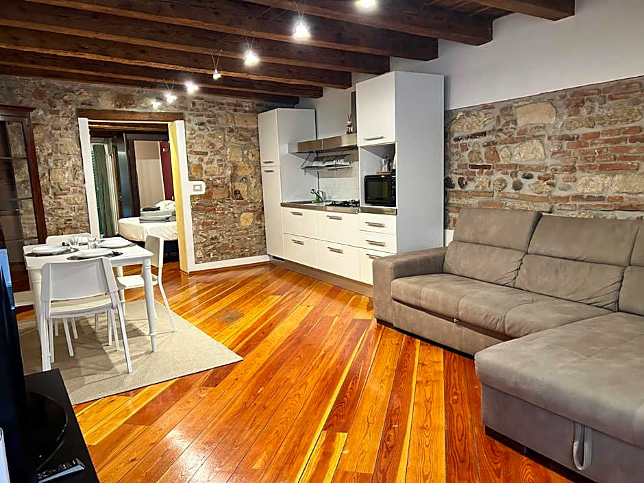Boutique Hotel Touring