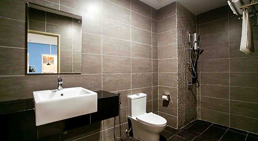 Aurora Pavilion Bukit Jalil by Ody Suites