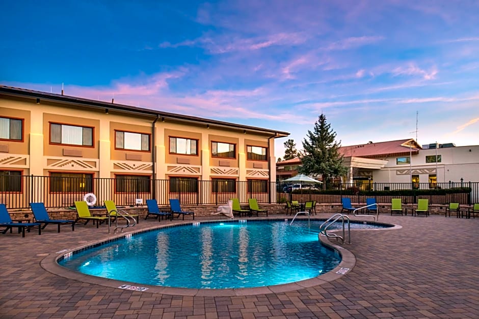 Best Western Premier Grand Canyon Squire Inn