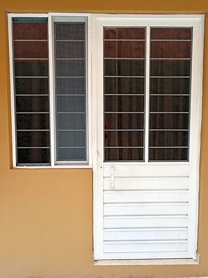 Hospedaje "La Gloria"