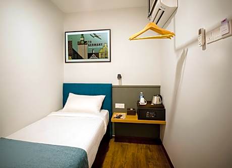Superior Single Room - No Window