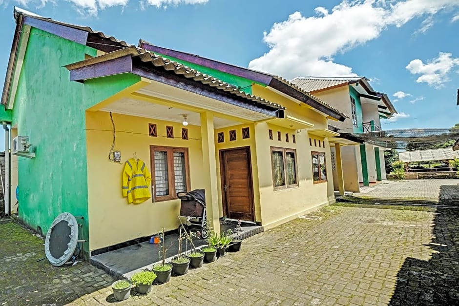 OYO 92067 Sekar Gadung Homestay Syariah