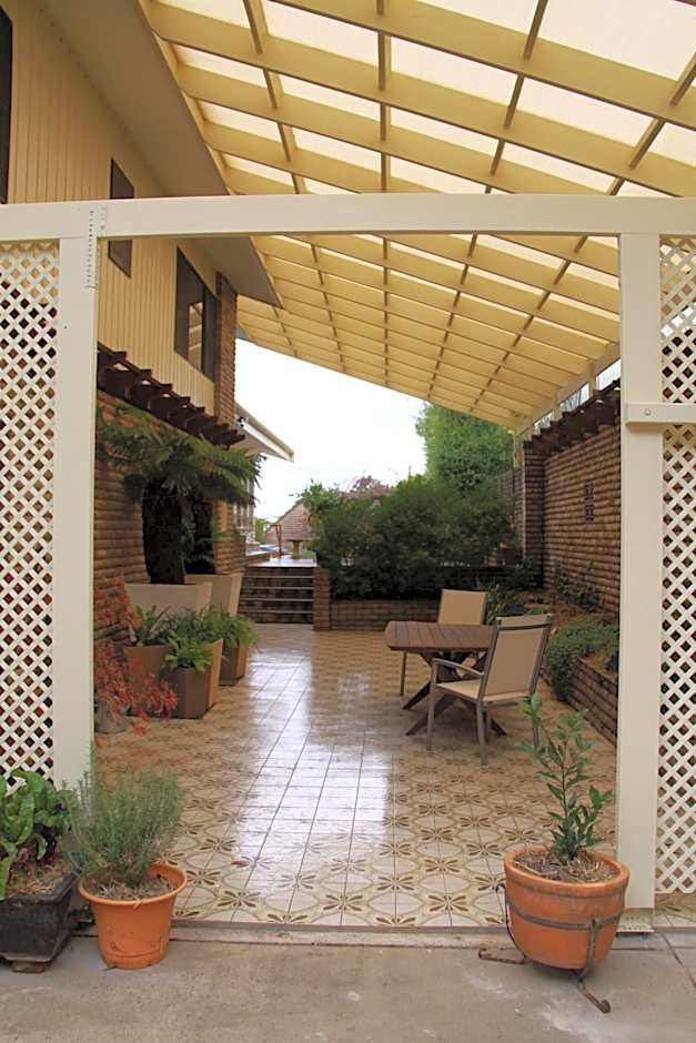 Bathurst Heights B&B