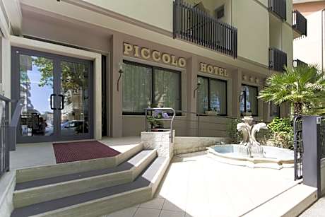 Piccolo Hotel