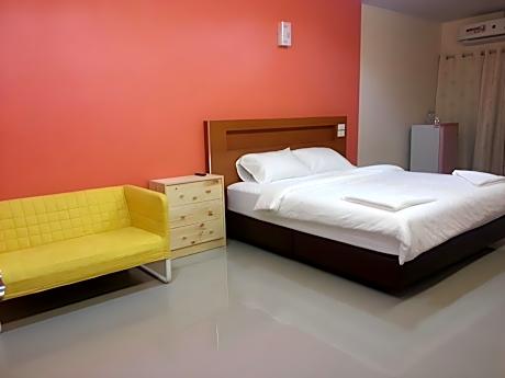 1 Bedroom - Domestic residents only