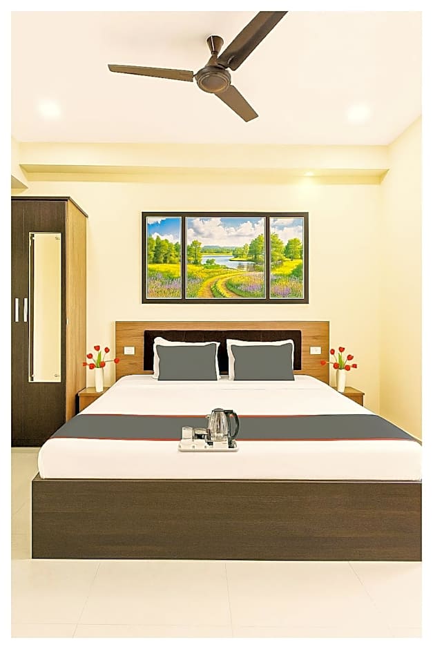 Goroomgo Moonlight Guest House Bhubaneswar