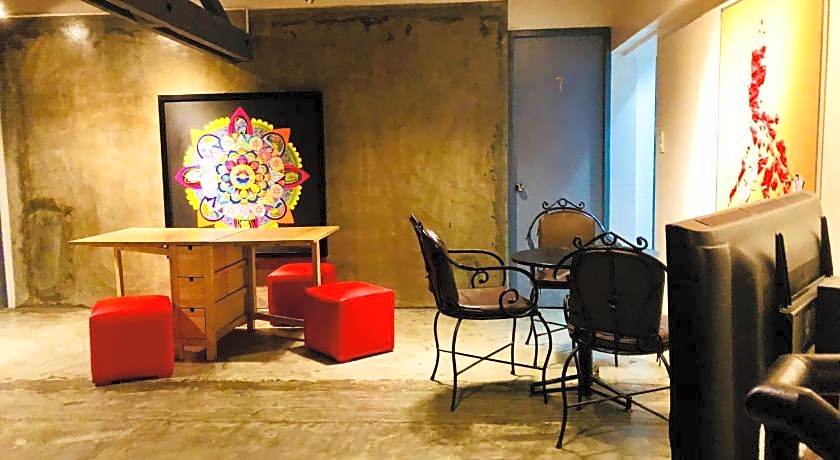 Hometown Hotel Bacolod