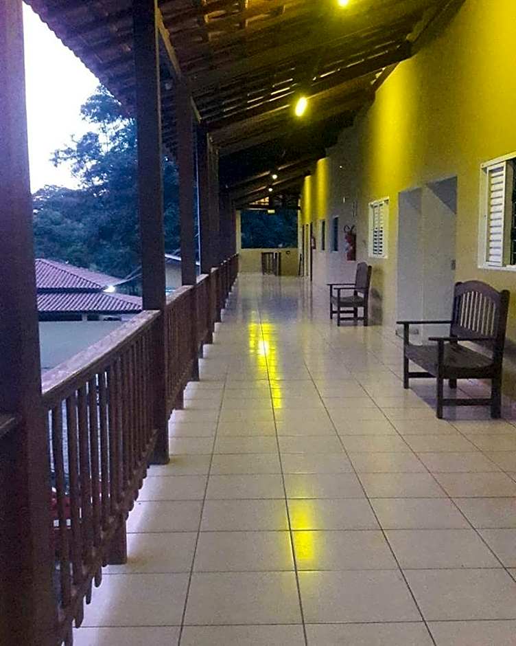 POUSADA RECANTO DO TRABALHADOR