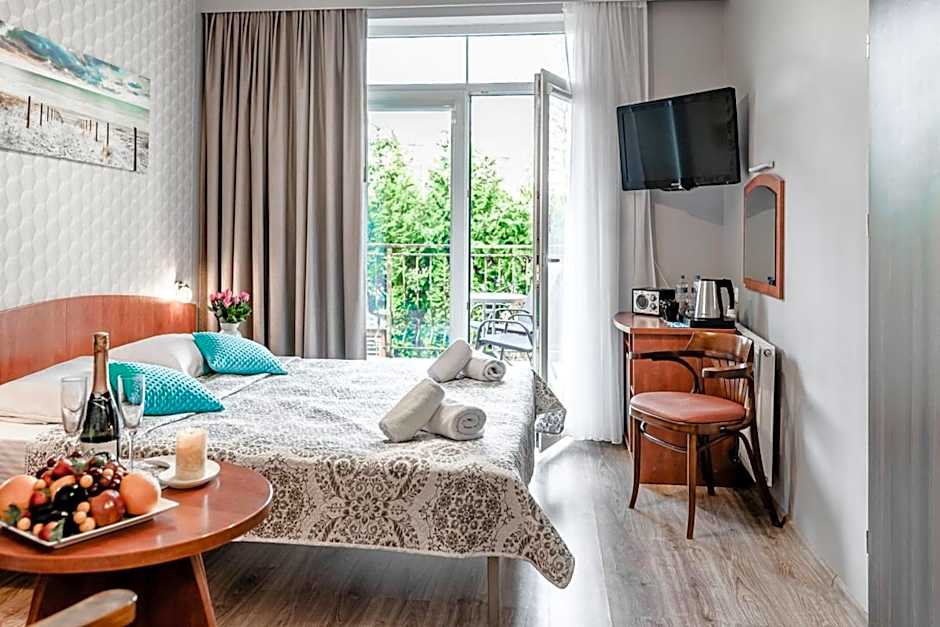 Hotel Cis
