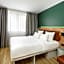 Moxy by Marriott Paris Bastille