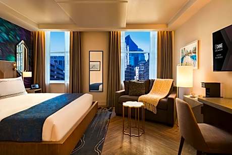 Superior Queen Room with Sofa Bed - Dividend Floor