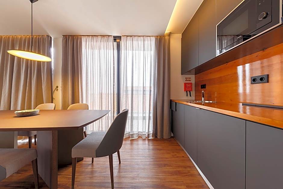 The Shipyard - Angra