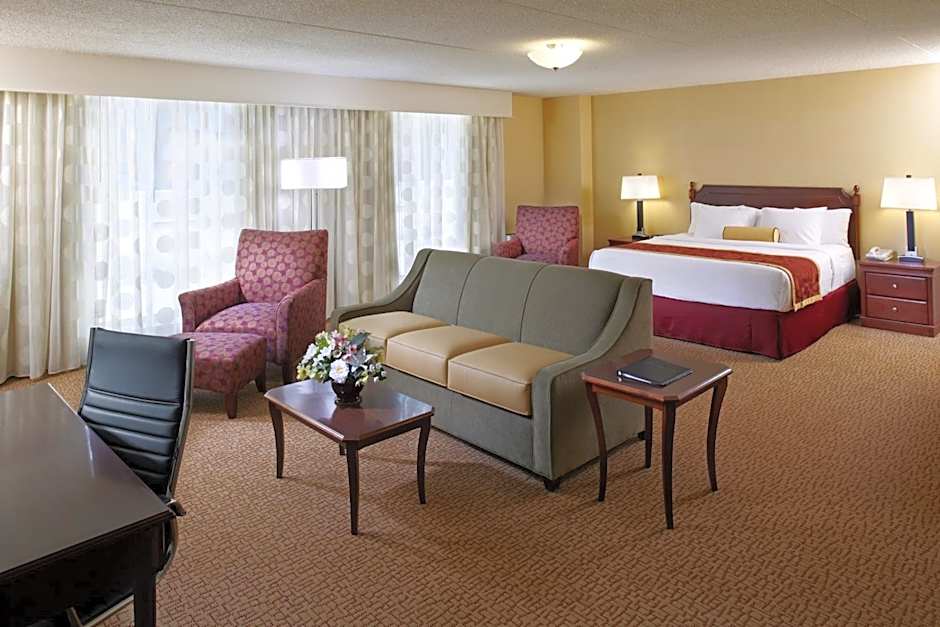 The Clinton Inn Hotel
