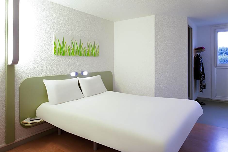ibis budget Tarbes
