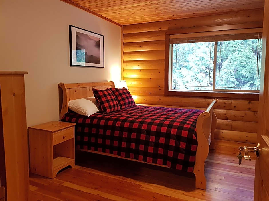 Cowichan River Lodge