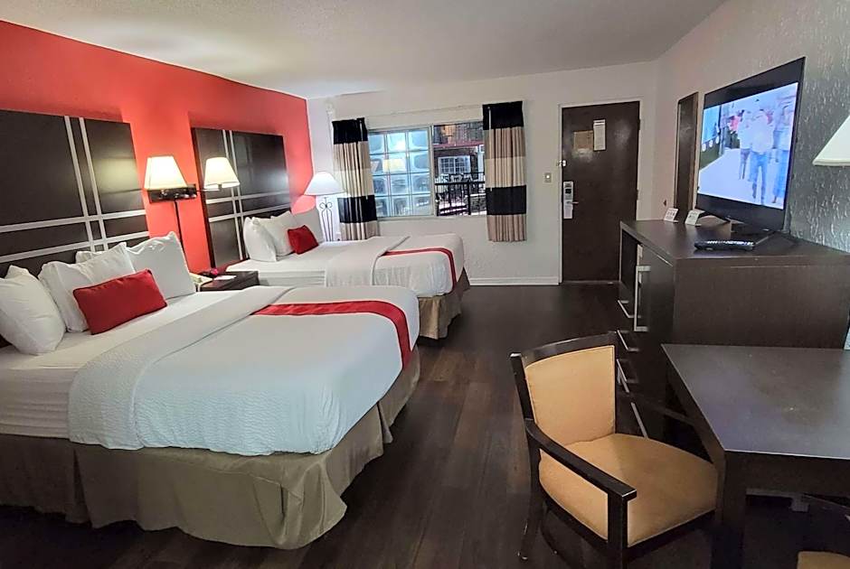 Ramada by Wyndham Mountain Home