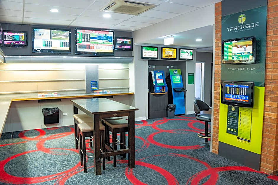 Peppermill Inn Motel