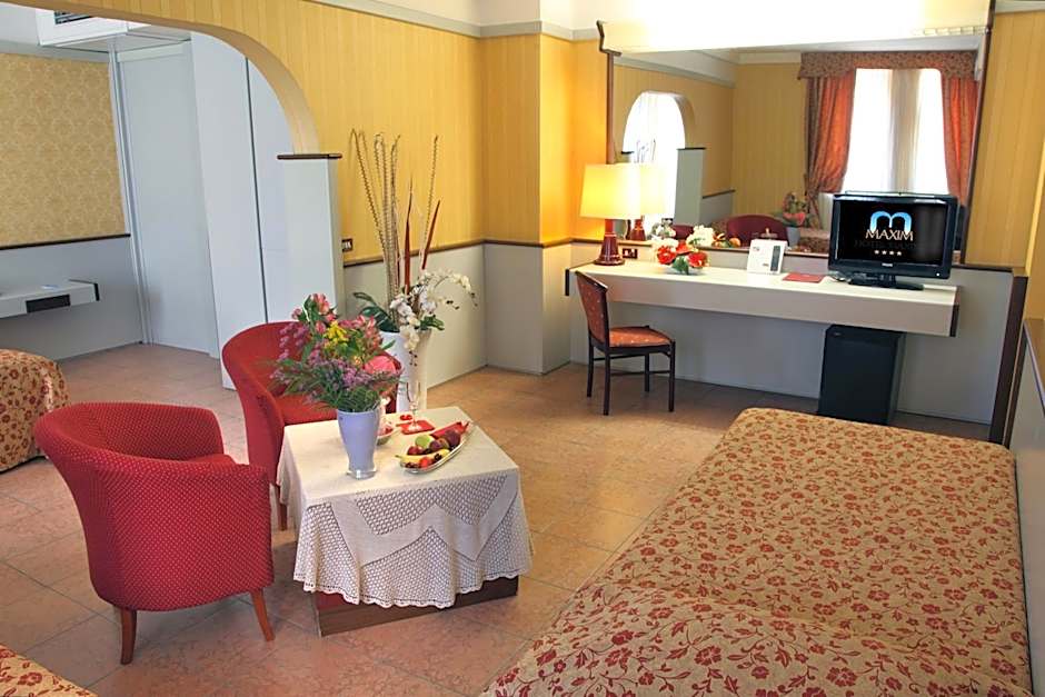 Hotel Maxim