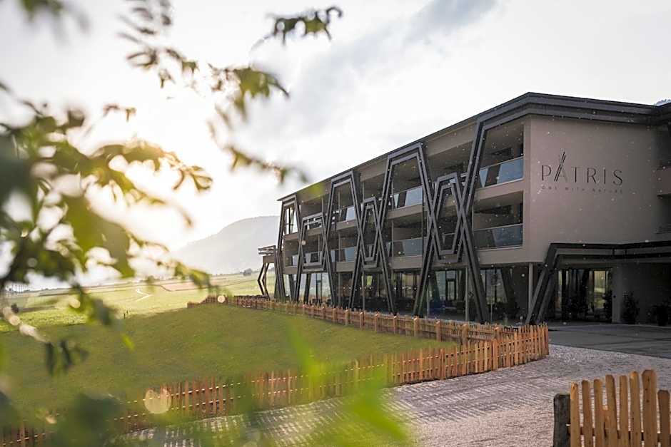 Hotel Patris