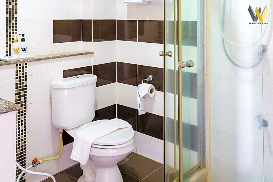 Baan Phor Phan Hotel