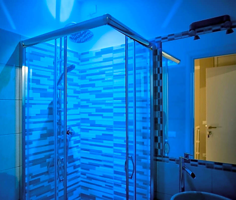 TinkerBell GuestHouse