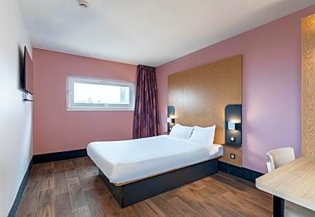 Double Room - Disability Access