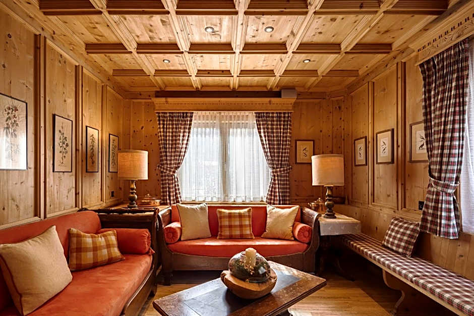 Hotel Alpina