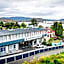 Waterfront Lodge Motel
