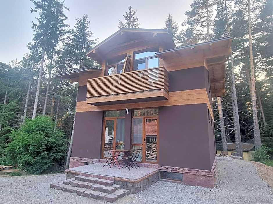 RILA 6ATO Hotel & Restaurant