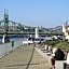 BudapeStayz - Raday Rooms