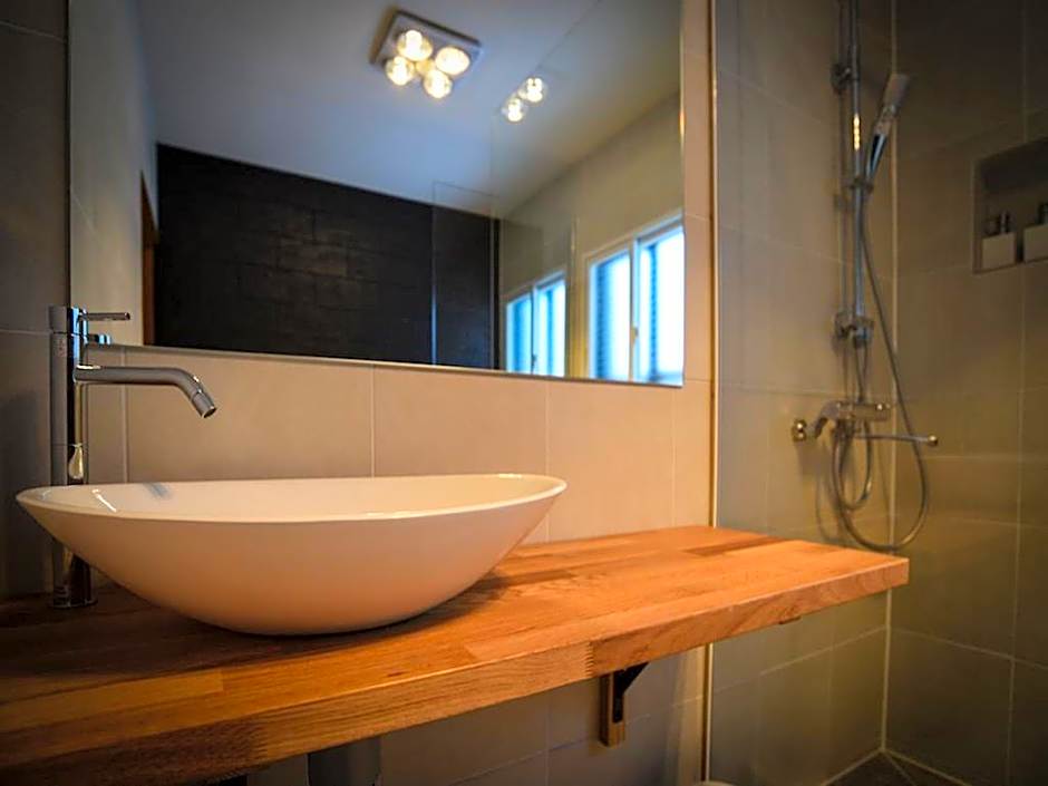 Sheltered Inn Hakuba