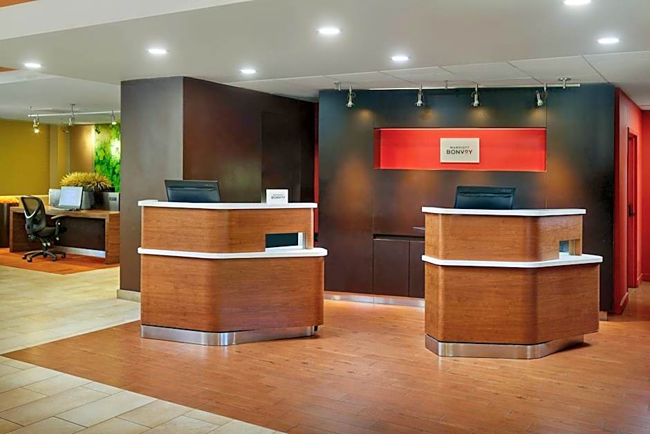 Courtyard by Marriott Baton Rouge Acadian Centre/LSU Area