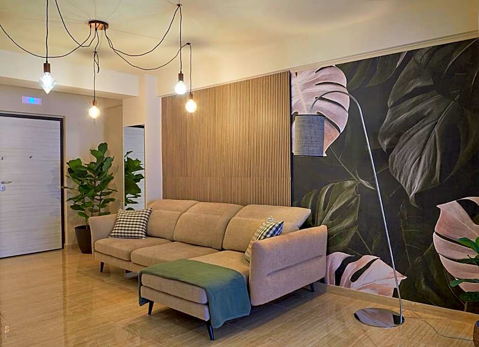 La Marina Apartment Suites