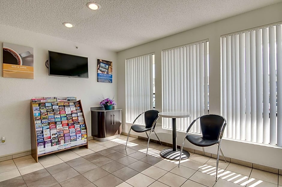 Motel 6-Tacoma, WA - South