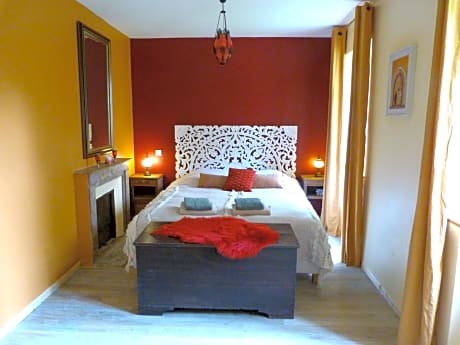 Deluxe King Suite