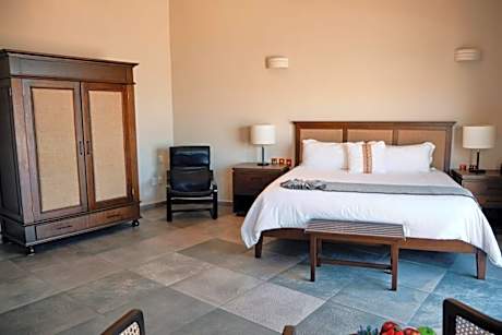 Premium Junior Suite Ocean View, 1 King