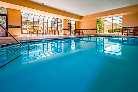 Sonesta Select Boston Milford