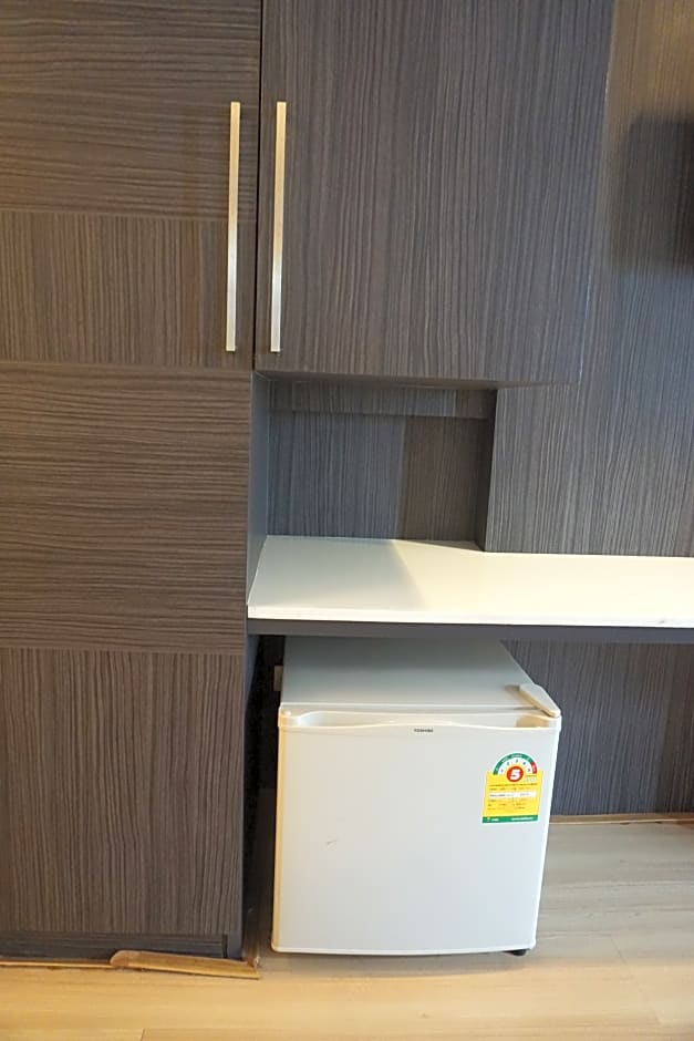 Studio Sukhumvit 11 By iCheck inn